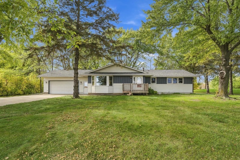 22962 401st Ave, Arlington, MN 55307