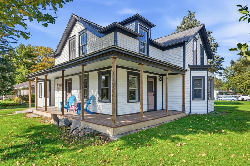 501 White St SW, Watertown, MN 55388