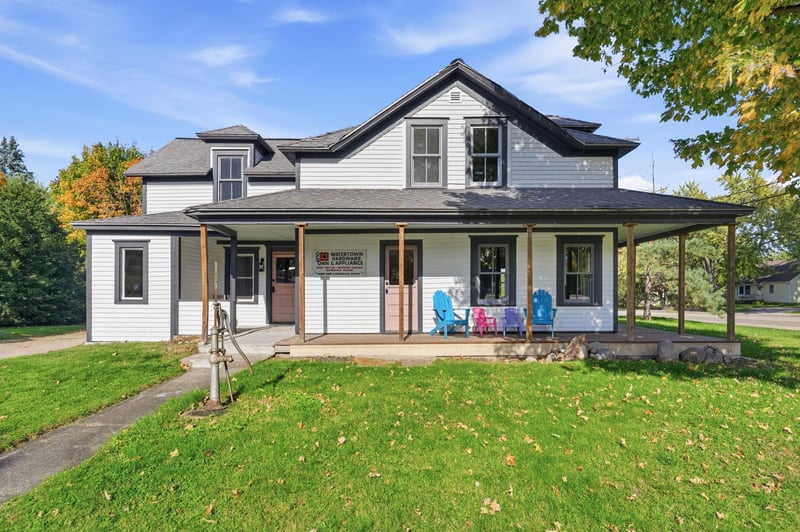 501 White St SW, Watertown, MN 55388