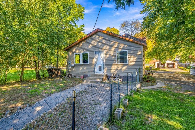 109 Norelius St, Isanti, MN 55040