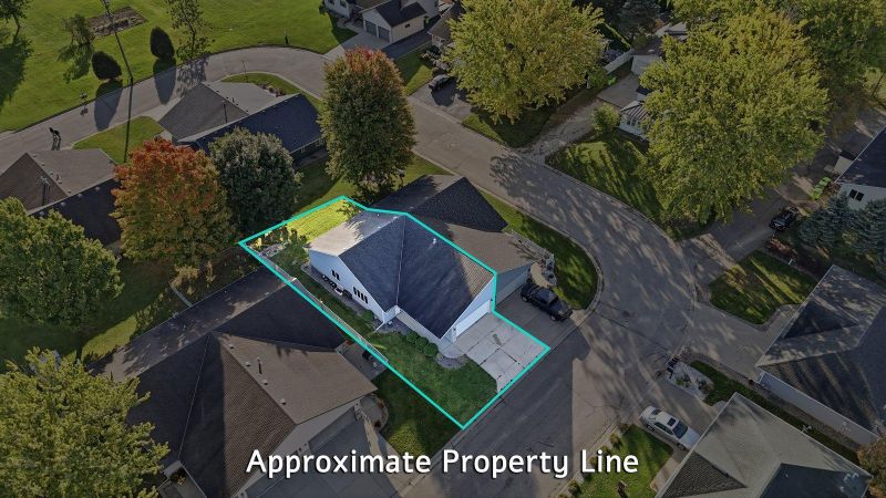 585 Zumbrota Ave, Zumbrota, MN 55992