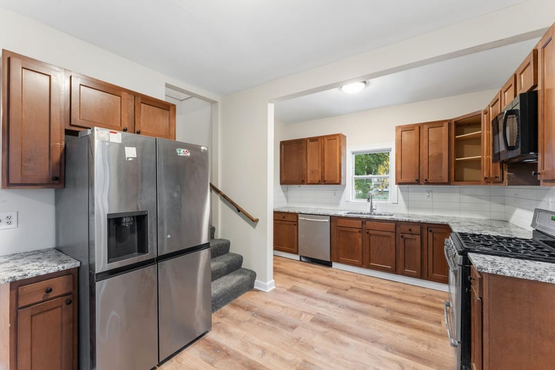 1223 Reaney Ave, Saint Paul, MN 55106