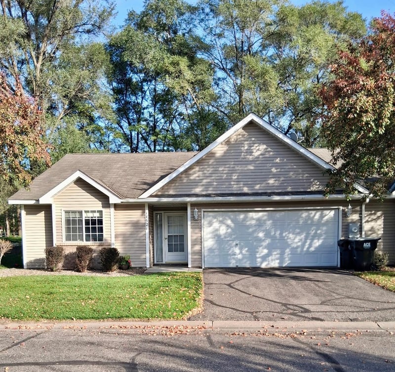 11521 Poppy St NW, Coon Rapids, MN 55433