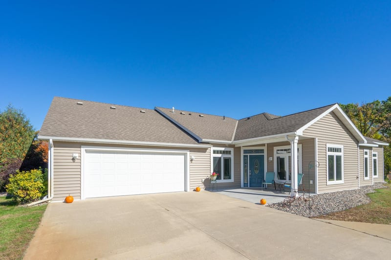 12802 Vintage Cir, Staples, MN 56479