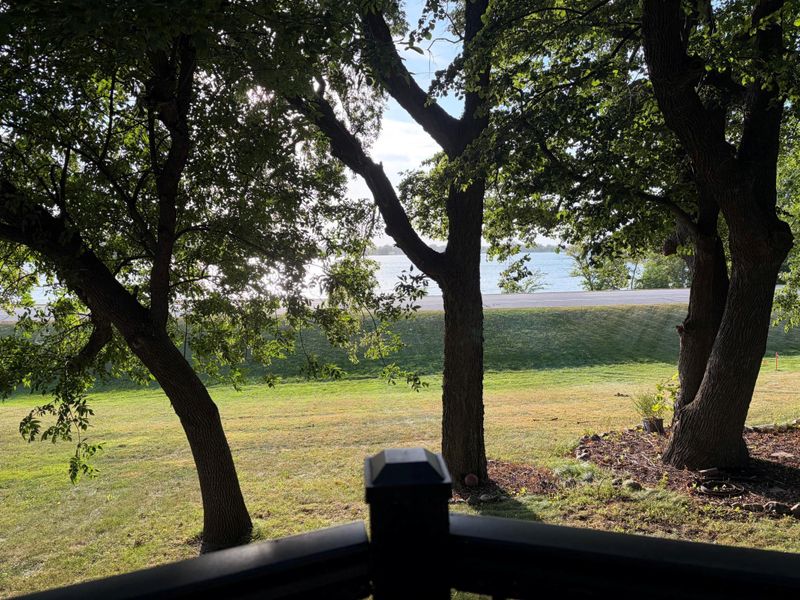 11284 Highway 15, Brownton, MN 55312