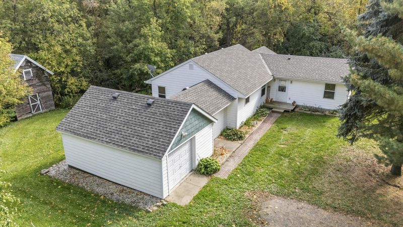 48075 Acacia Trl, Stanchfield, MN 55080