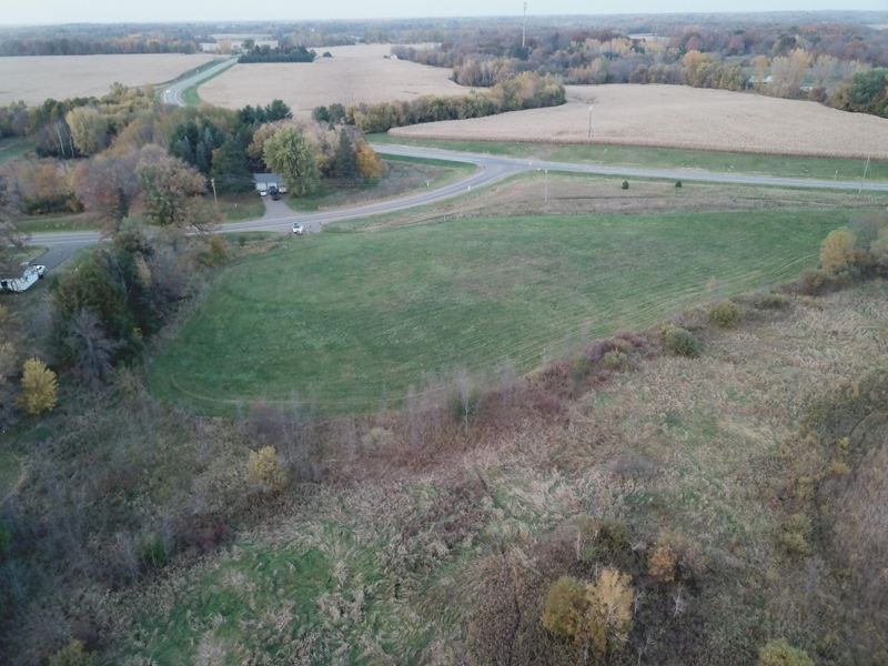 5540 381st Ave Nw, Dalbo, MN 55017