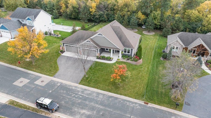 1541 Belmont Ave NW, Prior Lake, MN 55379
