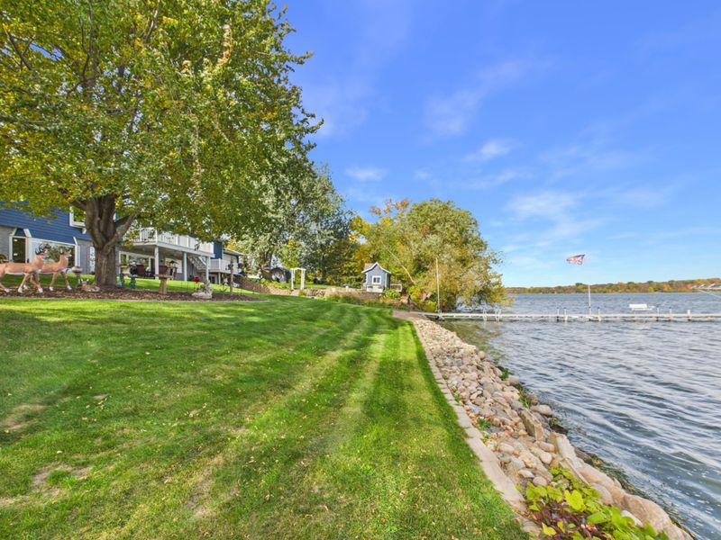 44538 Saukview Dr, Sauk Centre, MN 56378