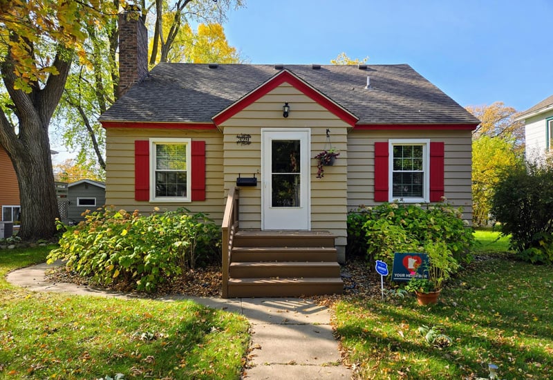 329 2nd Ave NE, Saint Cloud, MN 56304