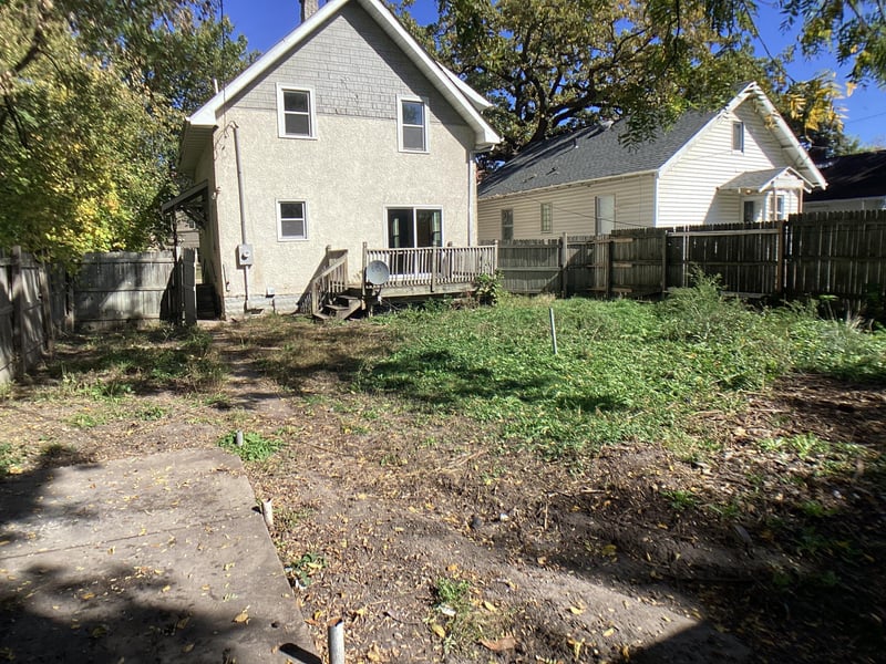 2319 W Broadway Ave, Minneapolis, MN 55411