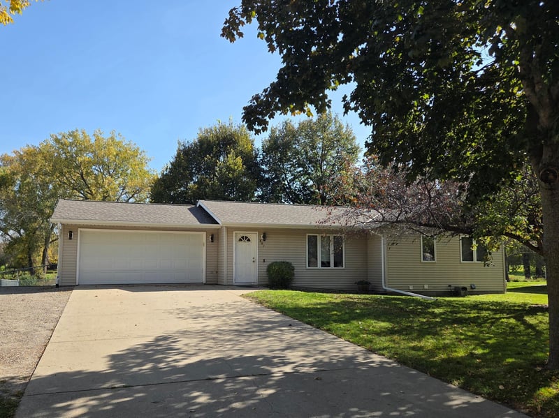 801 19th St SE, Willmar, MN 56201