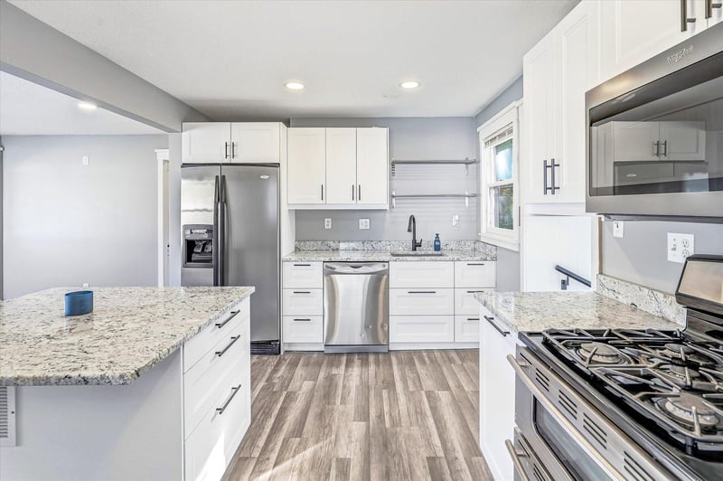 1812 9th St, White Bear Lake, MN 55110
