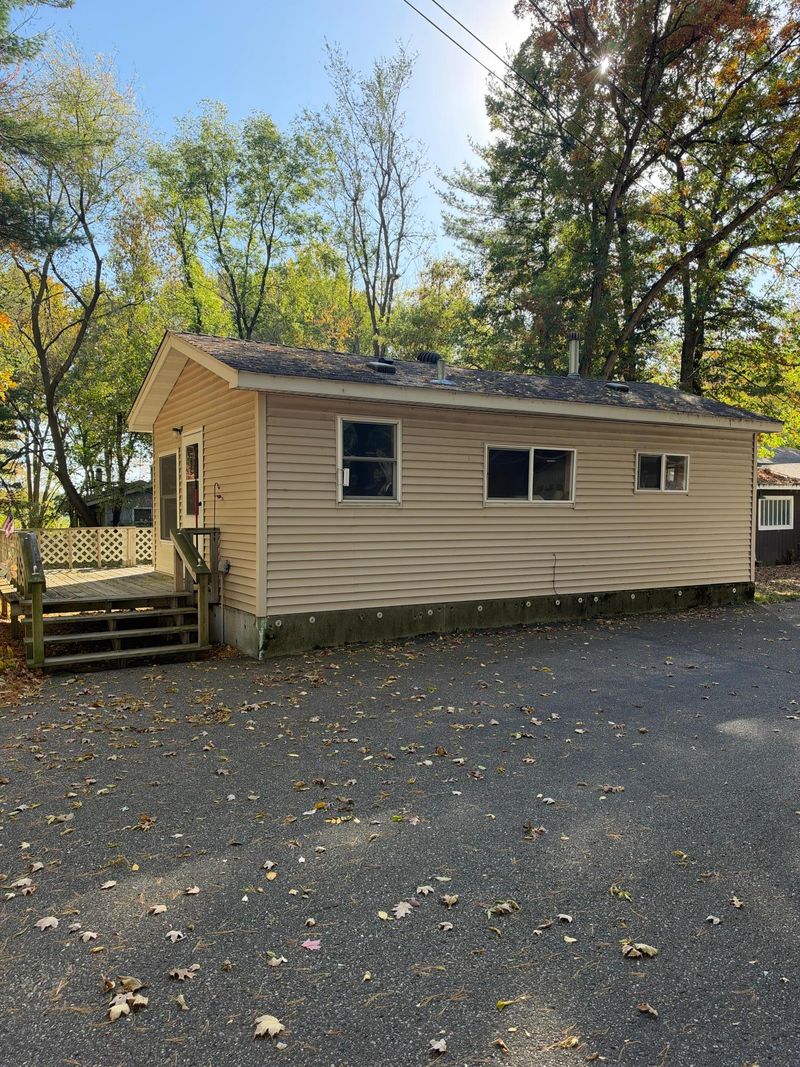 439 Forest Rd, East Bethel, MN 55092
