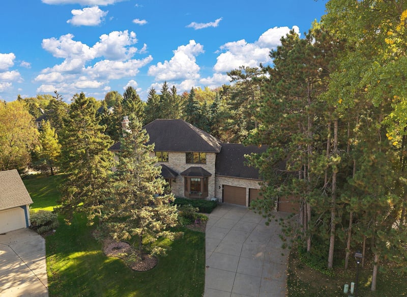 1289 Donegal Bay, Woodbury, MN 55125