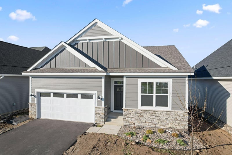 14846 Artaine Trl, Rosemount, MN 55068