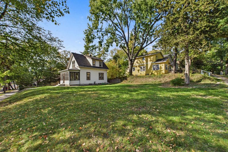 3501 Queen Ave N, Minneapolis, MN 55412