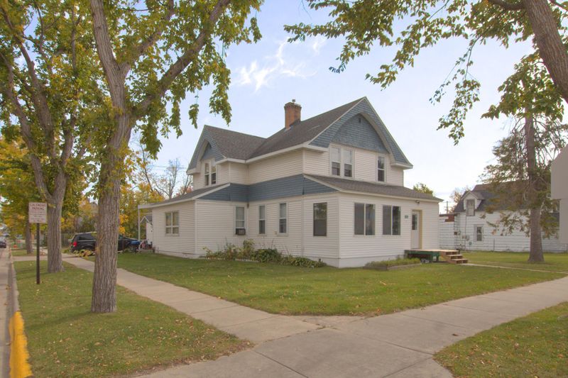 820 Beltrami Ave NW, Bemidji, MN 56601