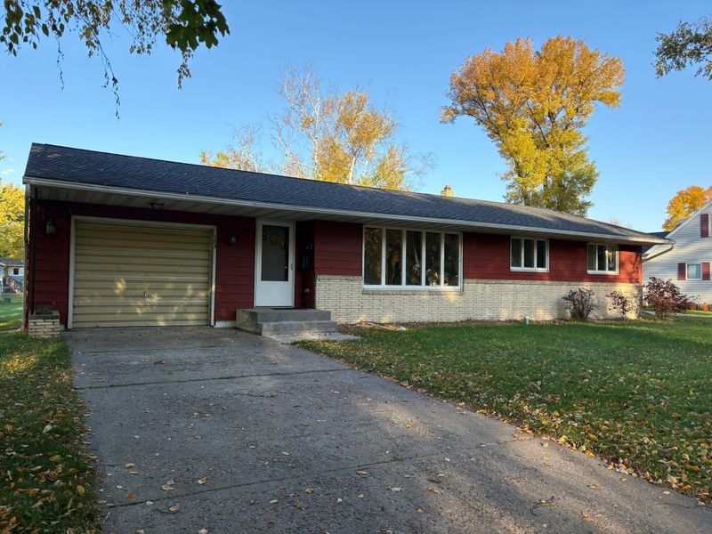 205 Sanford Rd, Benson, MN 56215