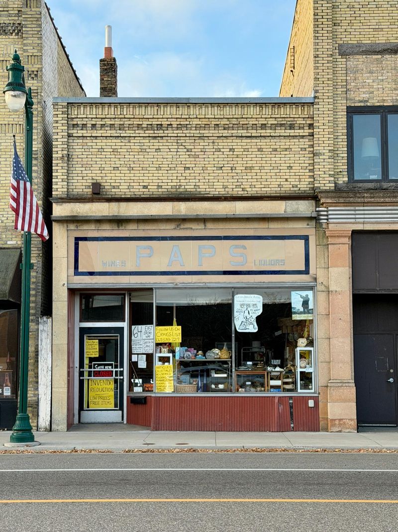 64 E Broadway, Little Falls, MN 56345