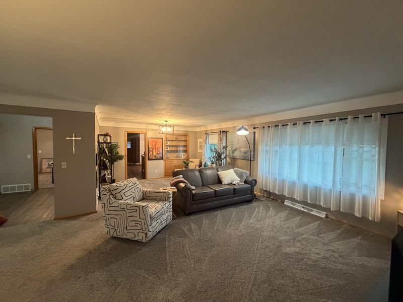 1125 Homewood Dr, Benson, MN 56215
