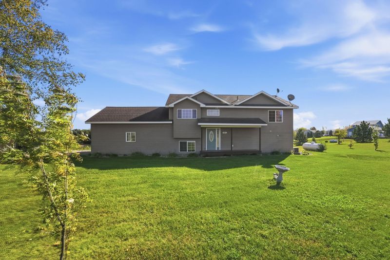 371 Rice City Cir, Darwin, MN 55324