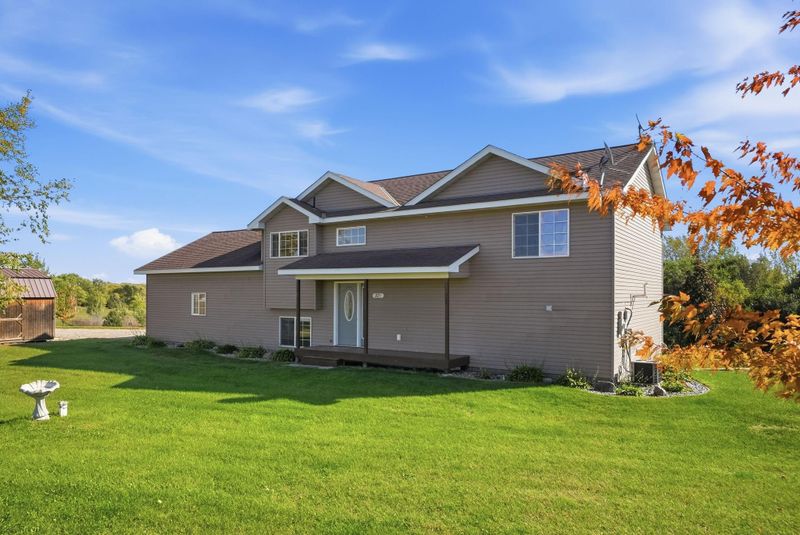 371 Rice City Cir, Darwin, MN 55324