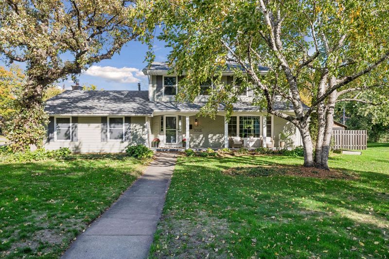 2001 Westwood Hills Dr, Saint Louis Park, MN 55426