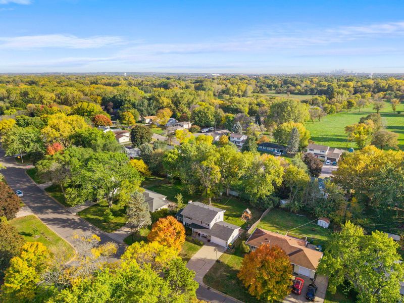 4401 78th Ave N, Brooklyn Park, MN 55443