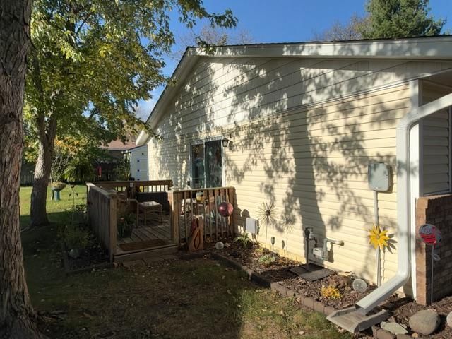 231 Marvin Elwood Rd, Monticello, MN 55362