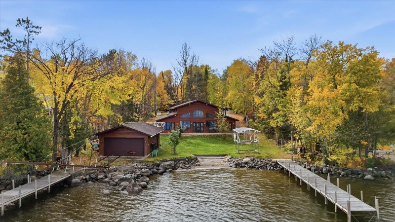 1807 Everett Bay Rd, Tower, MN 55790