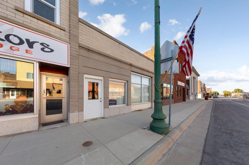 13 Main St S, Winnebago, MN 56098