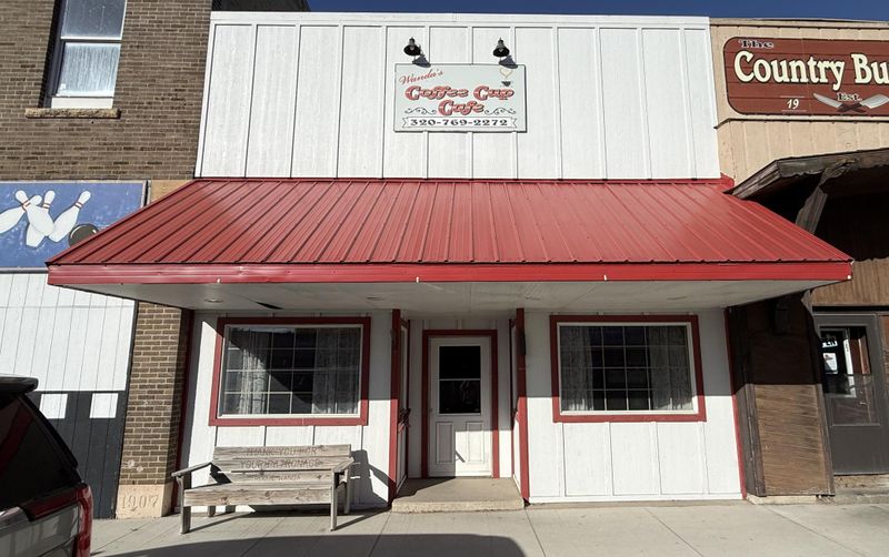 720 6th St, Dawson, MN 56232