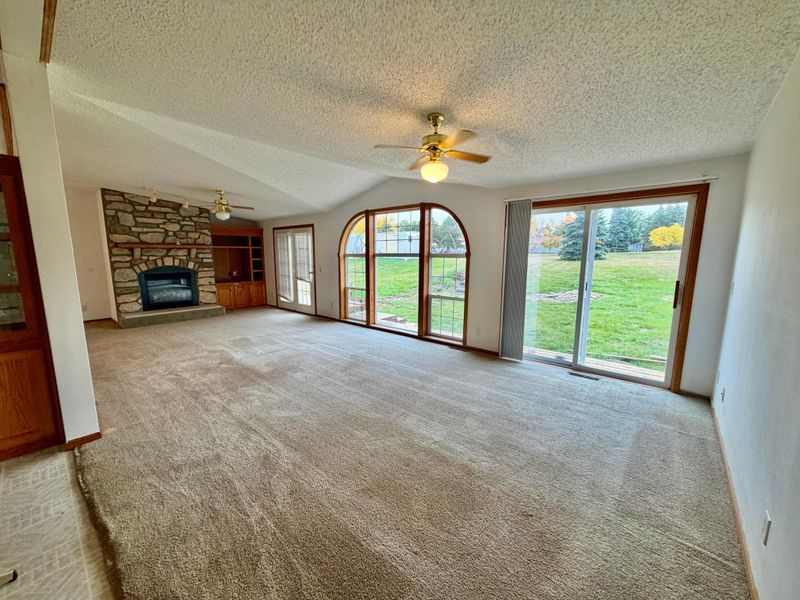138 Park Cir, Ottertail, MN 56571