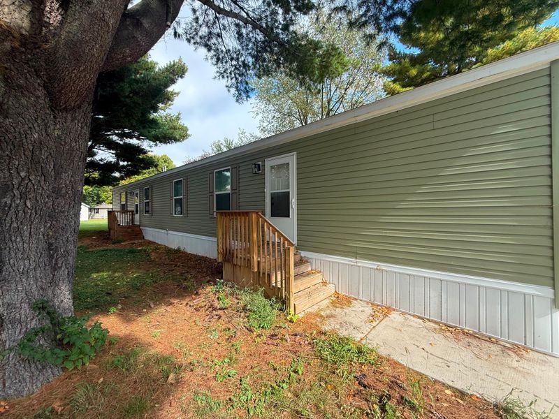 648 Park St, Amery, WI 54001