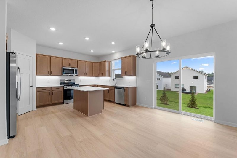 6398 Jarvis Ave, Cottage Grove, MN 55016