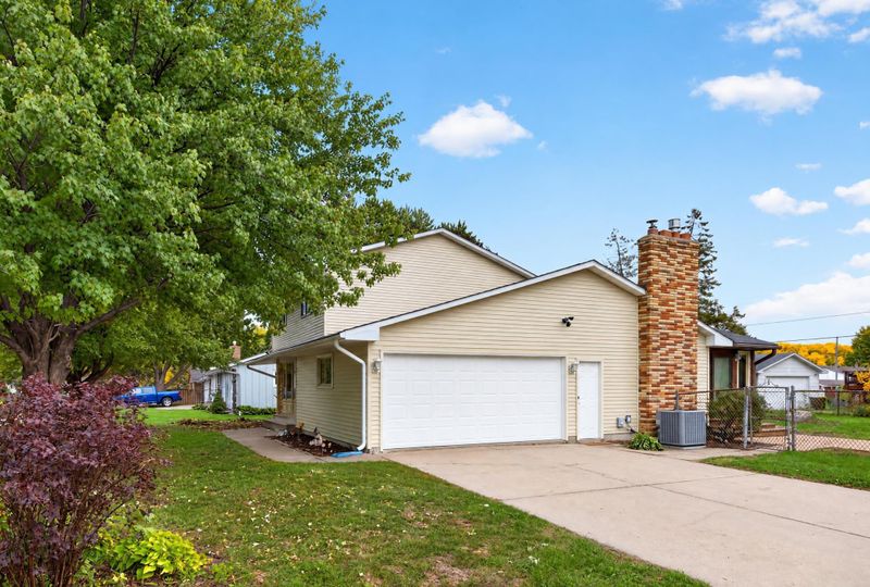 162 Emerson Ave W, West Saint Paul, MN 55118