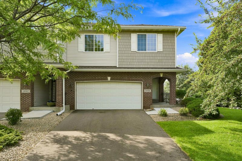 18906 Inlet Rd, Lakeville, MN 55044