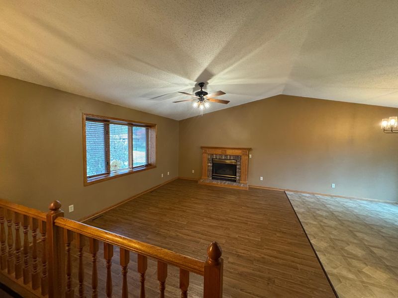 902 4th Ave NE, Little Falls, MN 56345