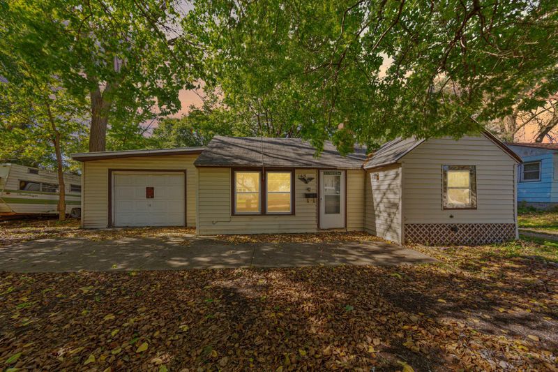 1415 N Elm St, Fairmont, MN 56031