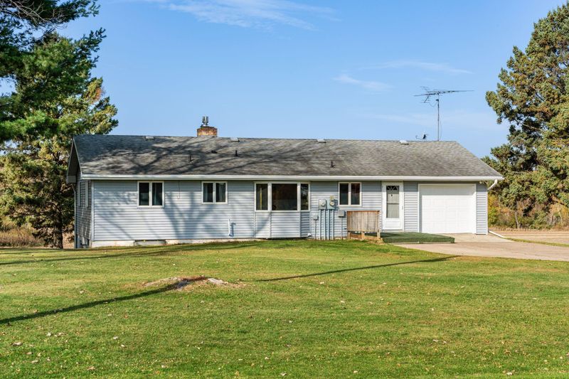 456 3rd St, Clayton, WI 54004