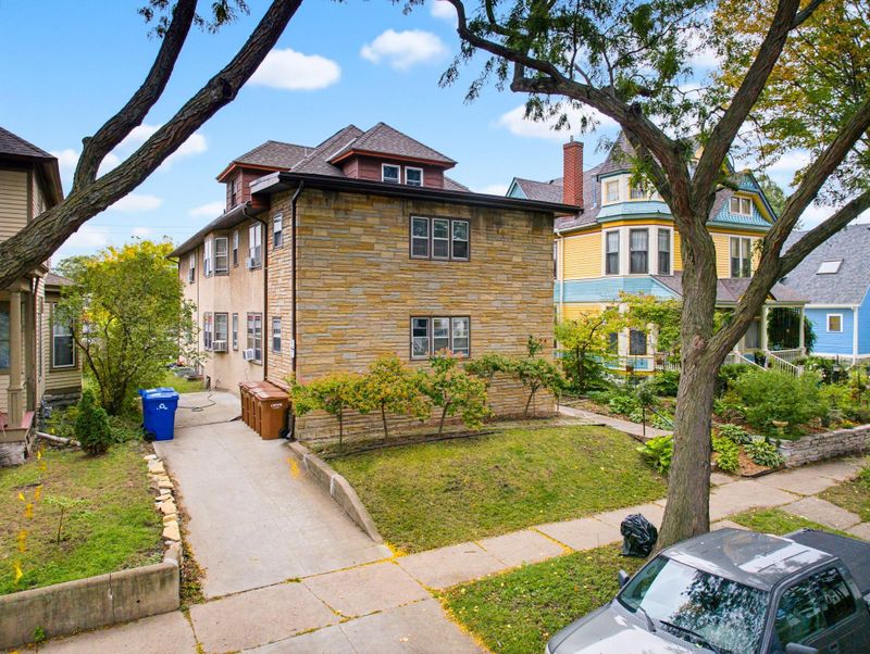 524 Dayton Ave, Saint Paul, MN 55102