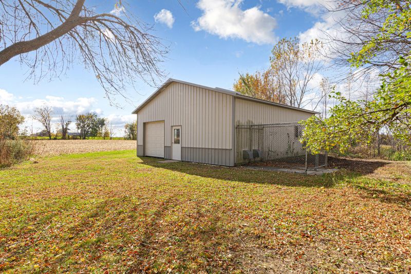 23886 Farwell Ave, Morristown, MN 55052