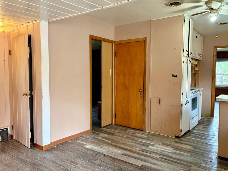 421 York St, Pine River, MN 56474