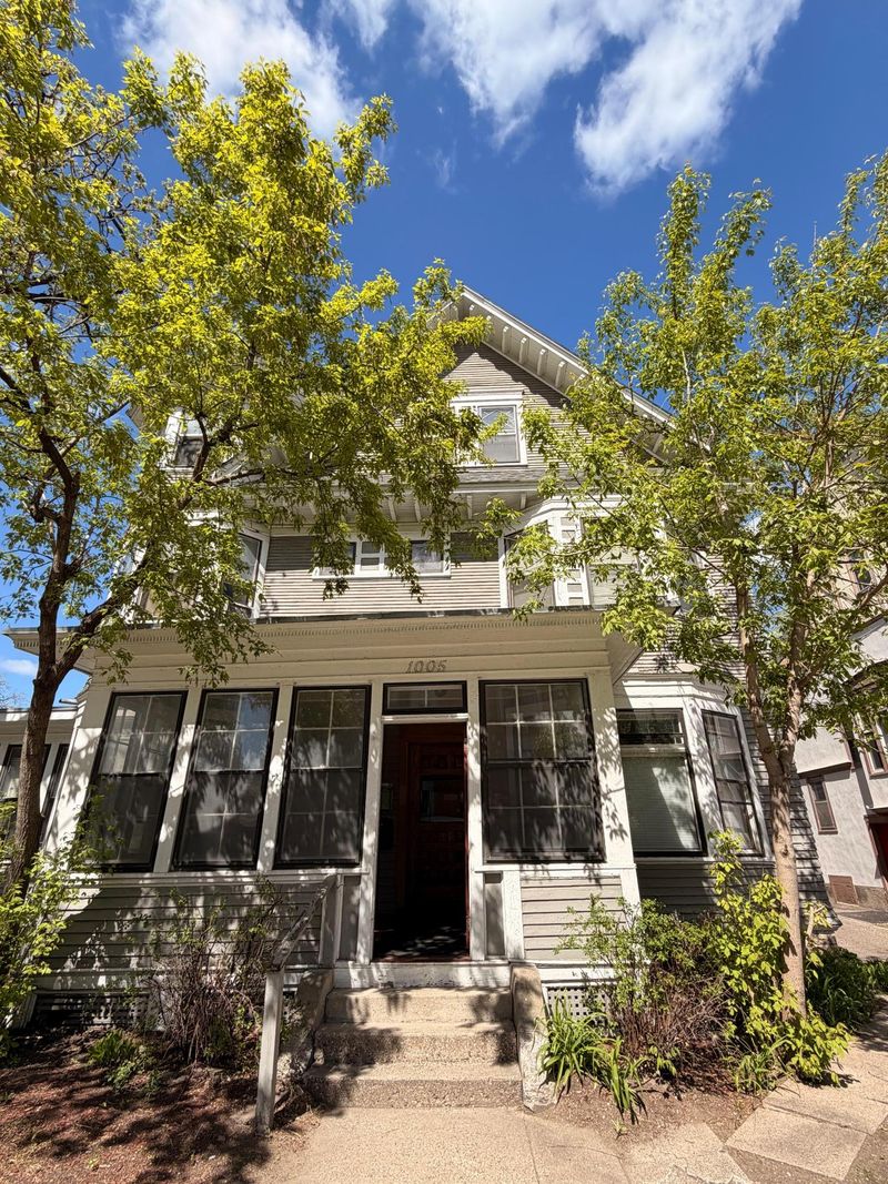1005 University Ave SE, Minneapolis, MN 55414
