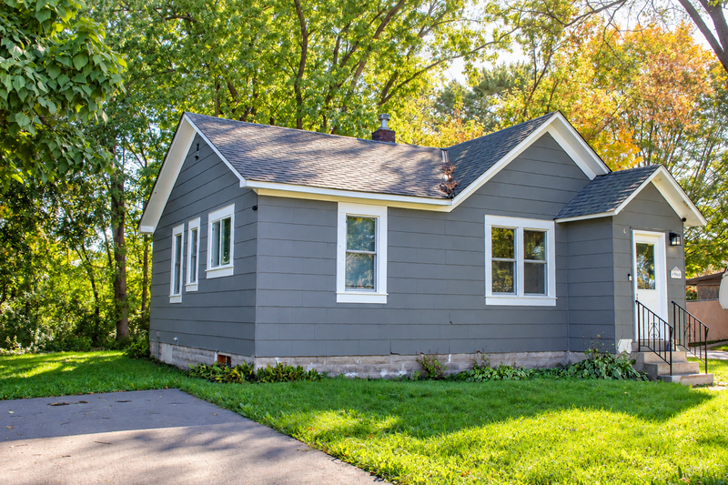 1960 Ide St, Maplewood, MN 55109