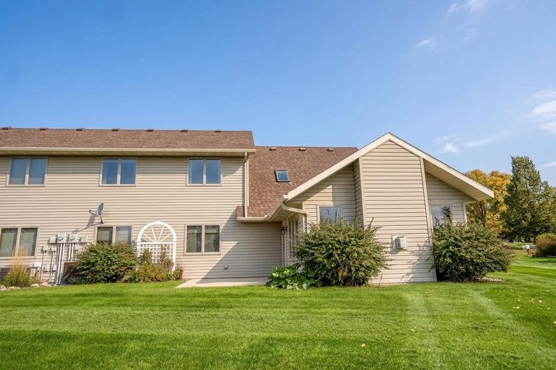 1301 23 St SE, Willmar, MN 56201