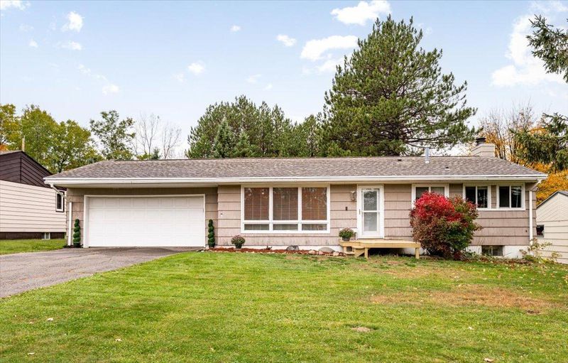 905 N Ebony Ave, Duluth, MN 55811