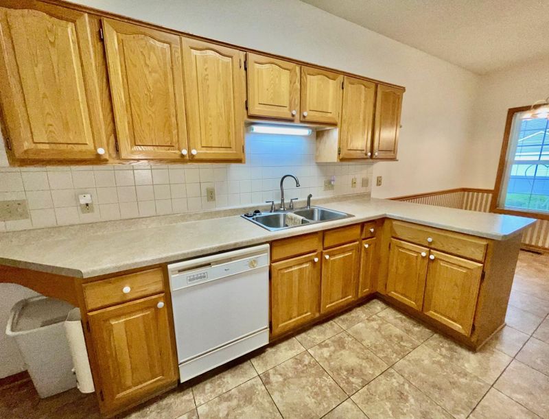 1905 Burr Oak Dr #A, Austin, MN 55912
