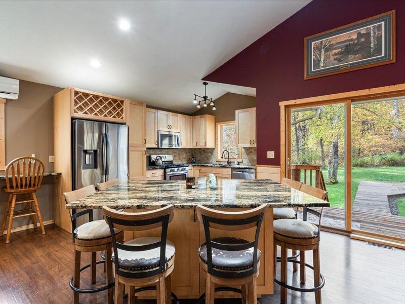31591 Summer Dr, Breezy Point, MN 56472